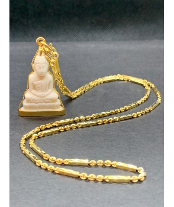 Collier Bouddha posture Dhyana Mudra couleur Or de la marque