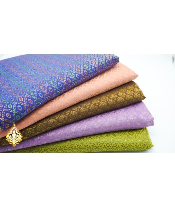 Tissu Khmer/Thaï classique coloris n°31 à 35 pour tenue traditionnelle (3,5 x 1m) offre 