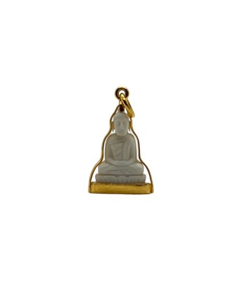 Moyen Pendentif Bouddha en posture Dhyana Mudra style Ivoire et serti en argent doré chez Cornerstreet bien 