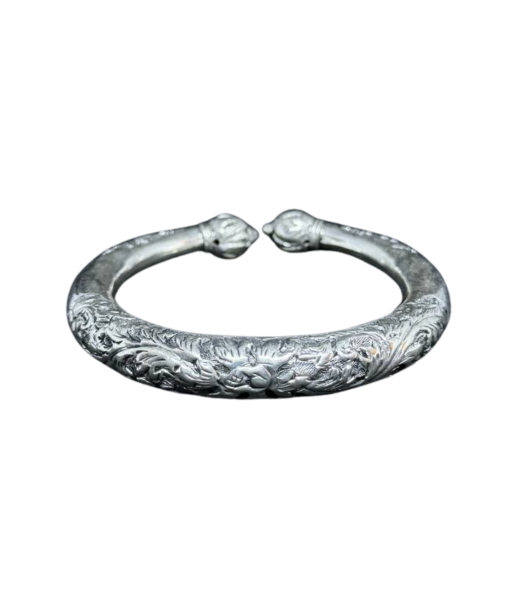 Bracelet Khmer Traditionnel en argent Phum Alanka de la marque