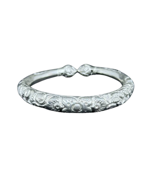 Bracelet Khmer Traditionnel en argent orné de motifs Boran la colonne vertébrale